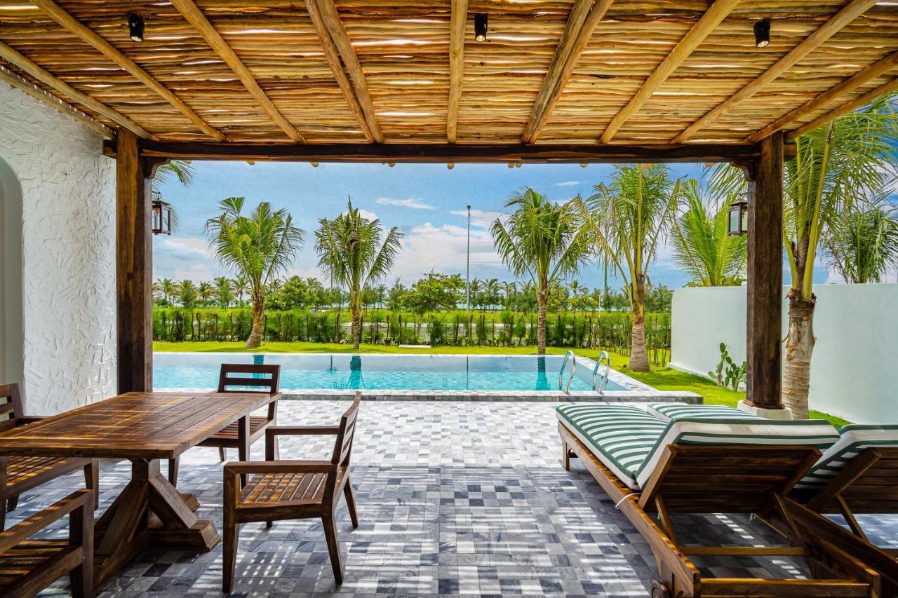 Stelia Beach Resort Tuy Hoa Exterior photo