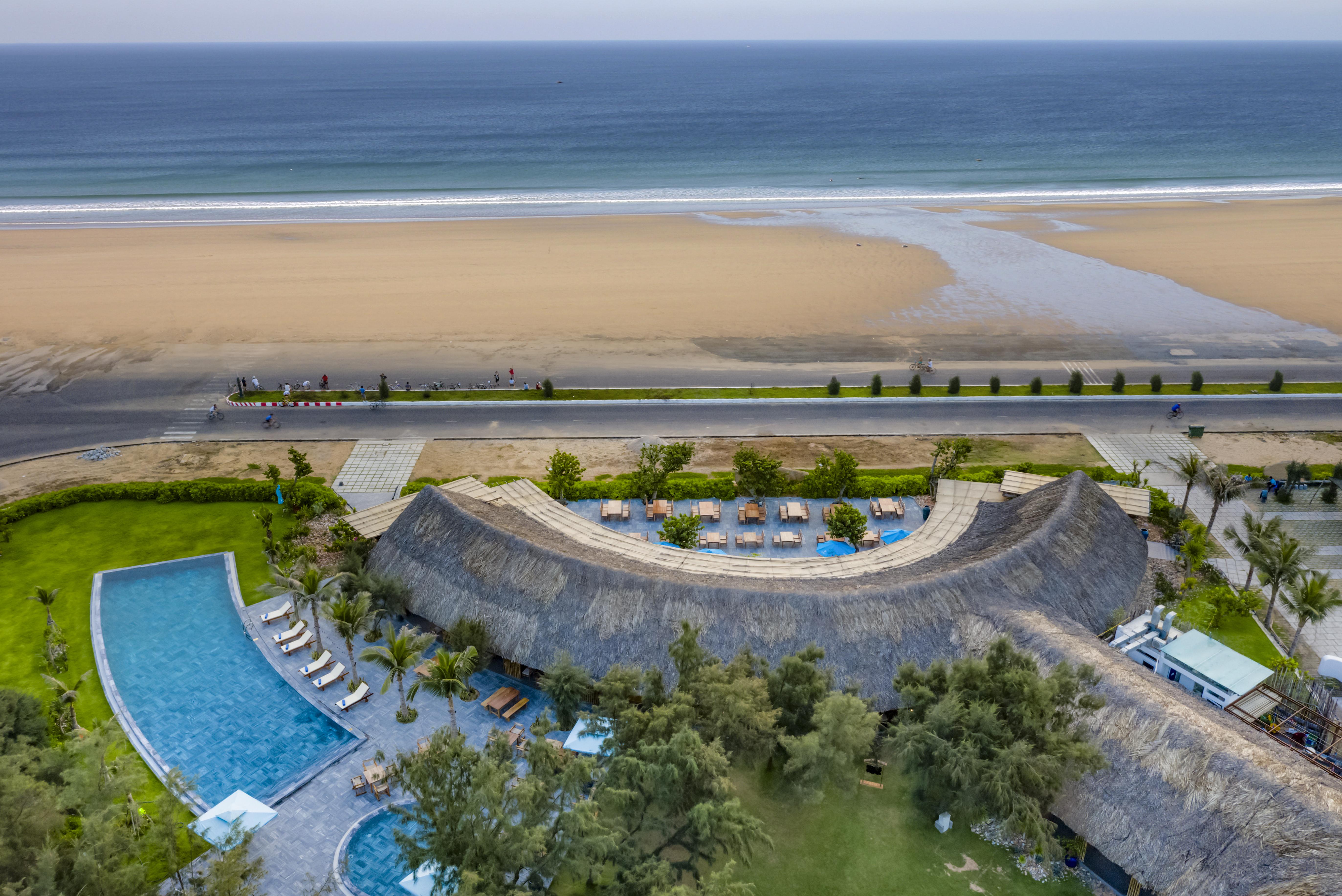 Stelia Beach Resort Tuy Hoa Exterior photo