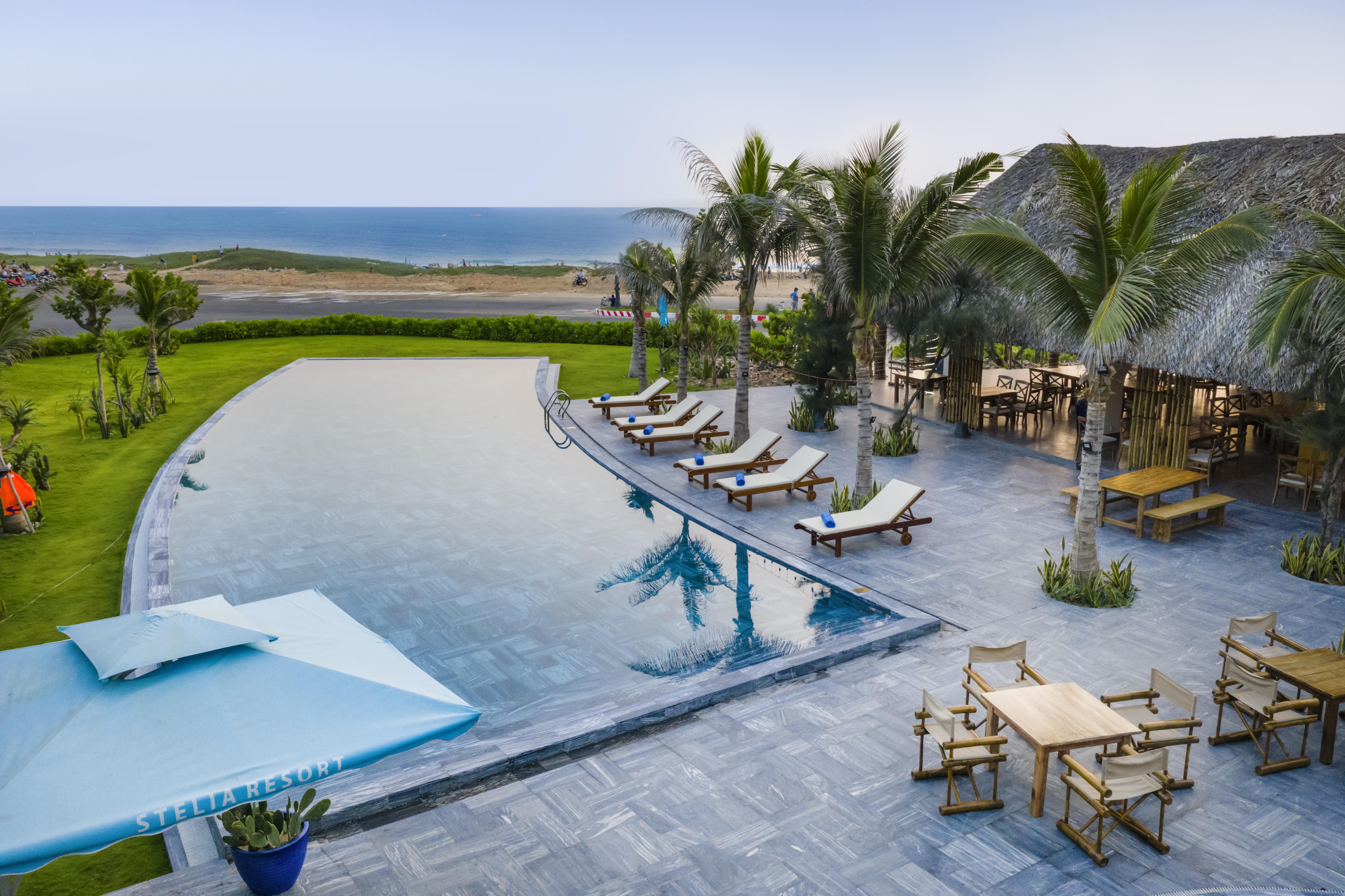 Stelia Beach Resort Tuy Hoa Exterior photo